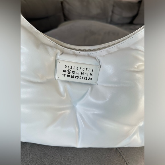 SOLD! SOLD! Maison Margiela Glam Slam Hobo Medium Bag In White Leather Unisex - Picture 4 of 15